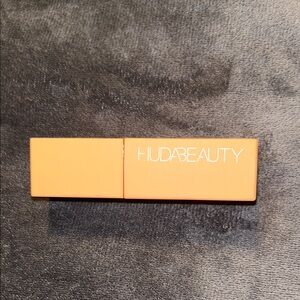 Huda Beauty Orange Blush Radiant Makeup